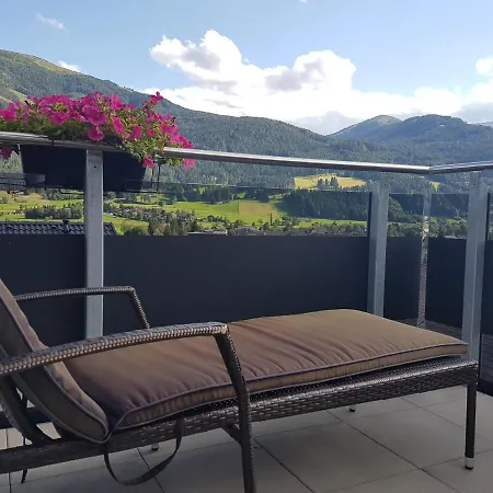 アパート Belamor